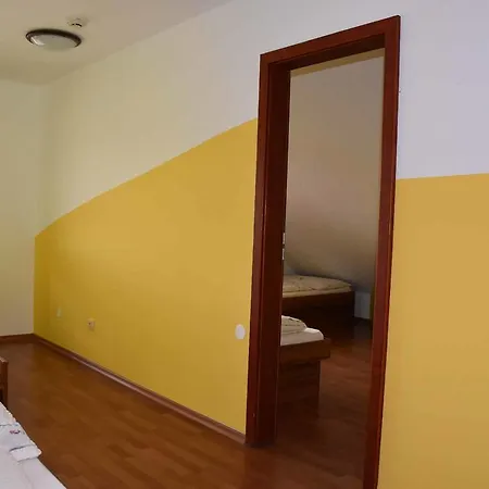 U Holuba Inn