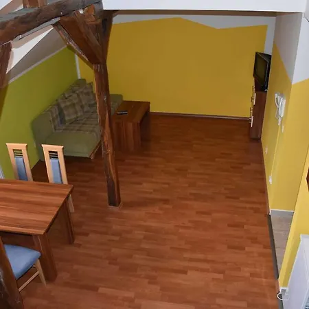 U Holuba Inn *