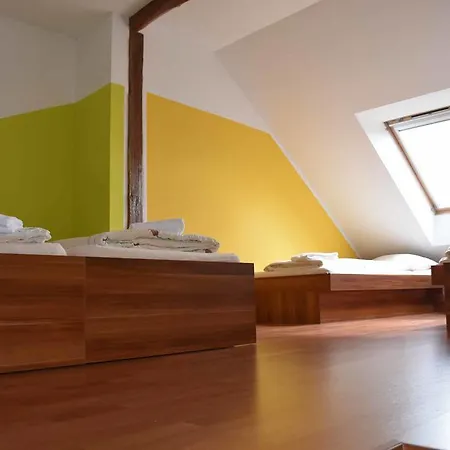 U Holuba Inn Hradcovice
