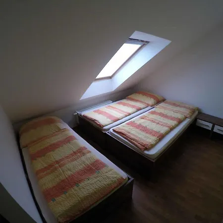 Penzion U Holuba Hradčovice