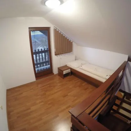 U Holuba * Hradčovice