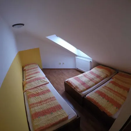 U Holuba Inn