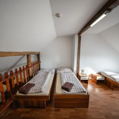 U Holuba * Hradčovice