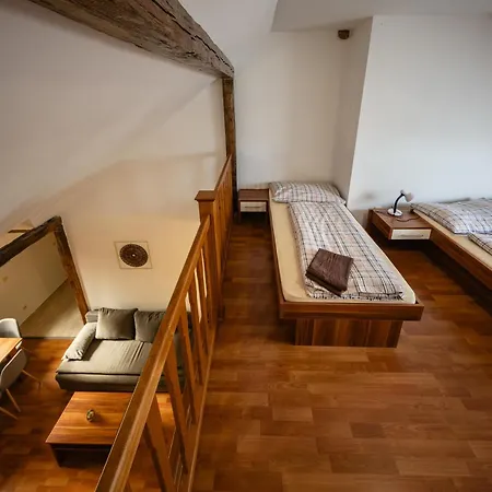 U Holuba * Hradčovice