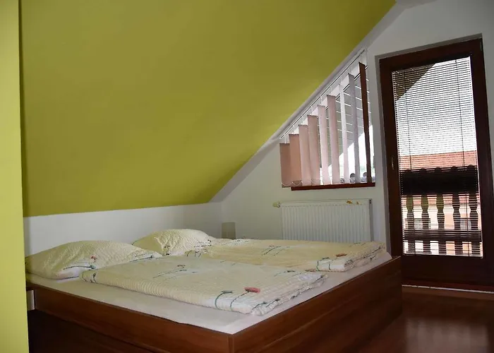 U Holuba Hradčovice