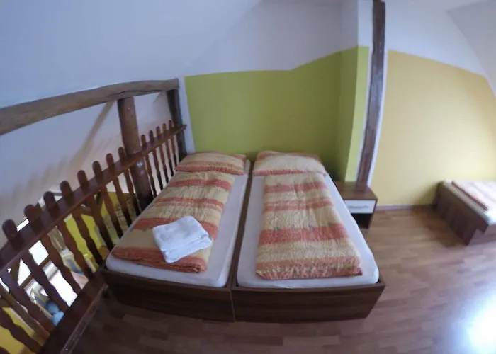 U Holuba Hradčovice