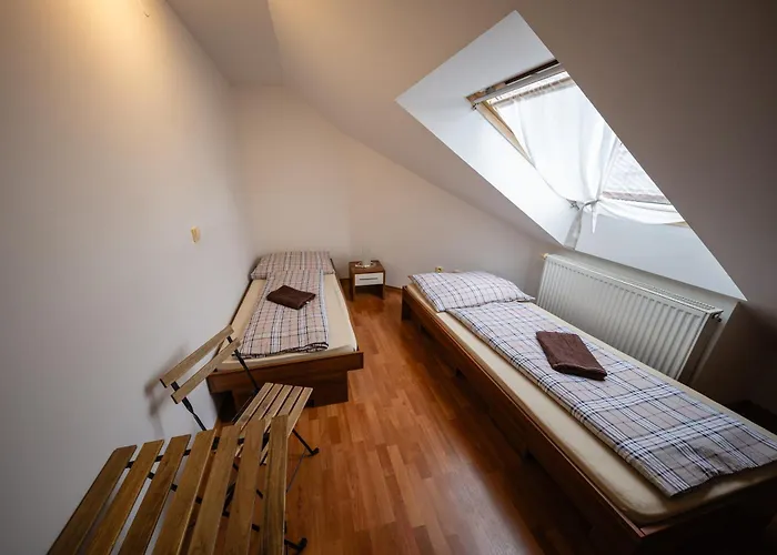 U Holuba Hradčovice